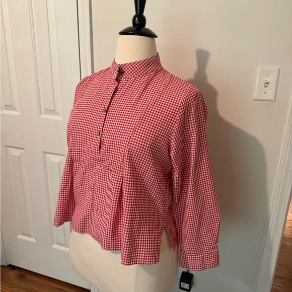Unbranded. Size OXL. Red and white gingham. Mandarin collar 100% polyester - Picture 3 of 6